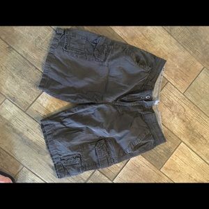 Men’s size 34 charcoal cargo shorts